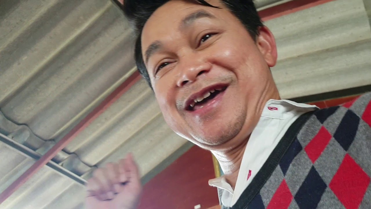 ล่องเรือเก็บบัวกินอาหารถิ่นกับกำภูรัชนีย์