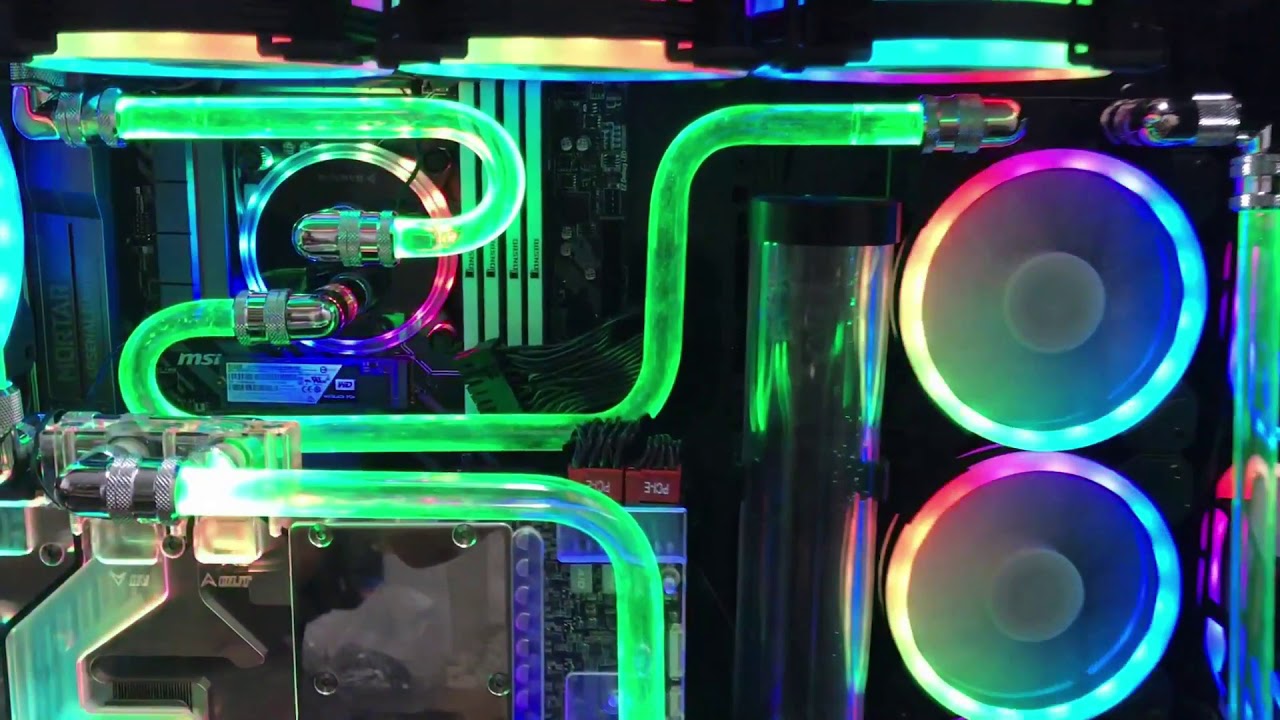 Insane RGB Water Cooling PC when even the Tubing with RGB ! Thermaltake View 71