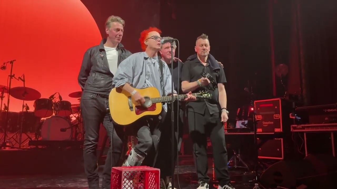 Travis - Flowers in the Window (live at Royal Oak Music Theatre 2025-02-10)
