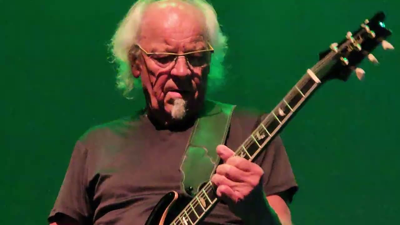 Martin Barre of Jethro Tull - excerpt from Thick as a Brick