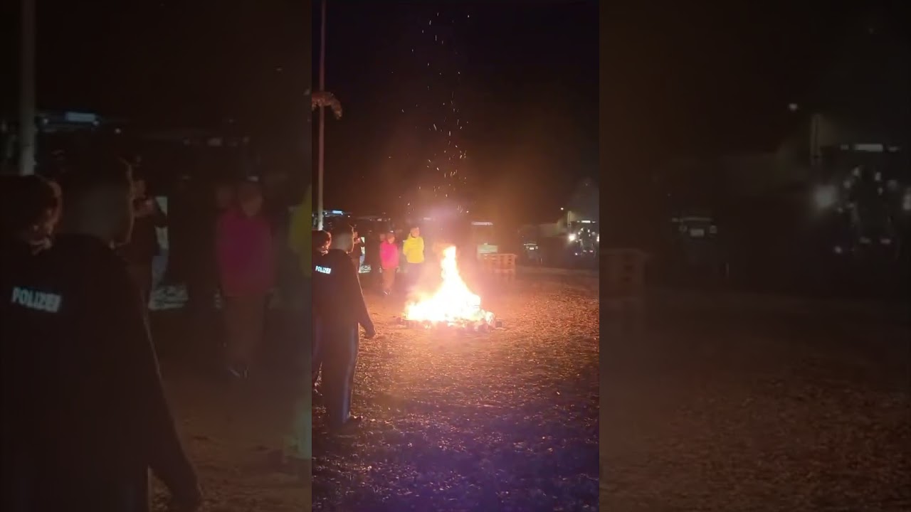 Mahnfeuer 🔥 am Kirchweihplatz in Poppenreuth