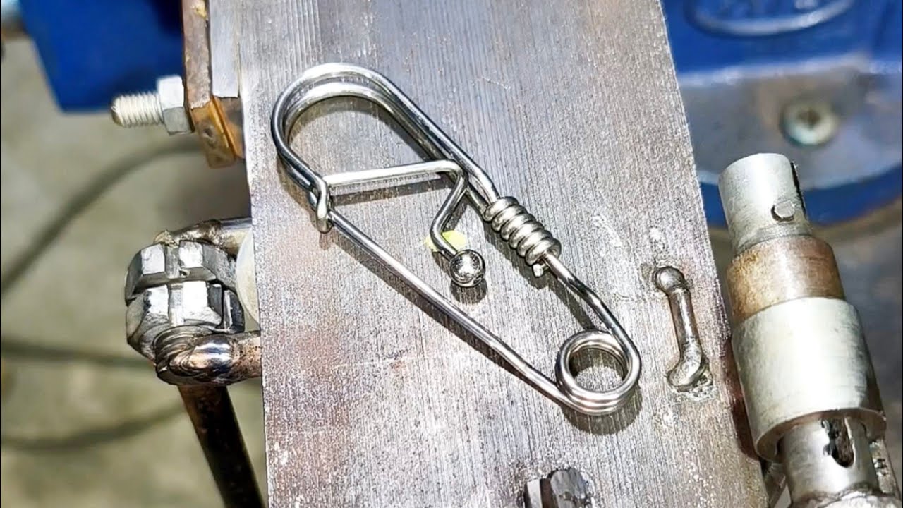 This tool is simple but satisfying 