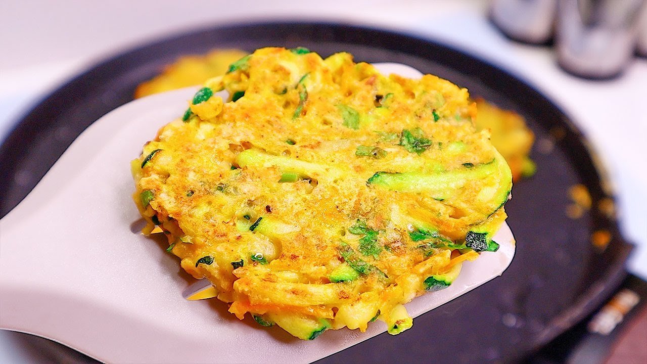 1 стакан овсяных хлопьев + 1 кабачок и 2 моркови. Это так вкусно! Лучший рецепт без муки