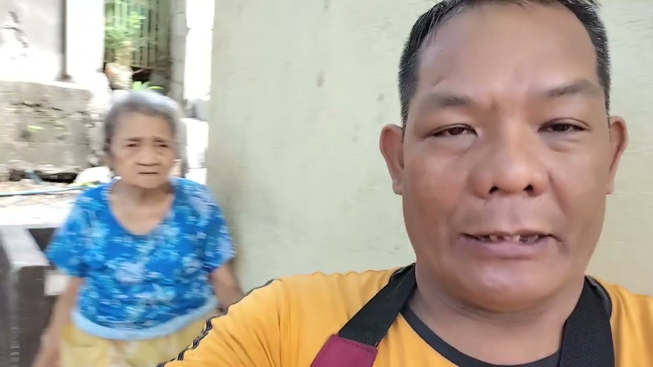 Akyat bahay nasa bubong NG bahay ni bong ano ang kanyang baklasin...