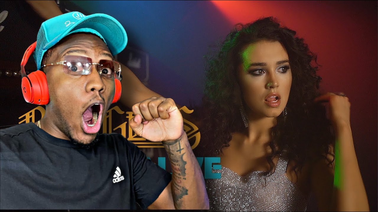 СЛЫШУ В ПЕРВЫЙ РАЗ | Bee Gees - Stayin' Alive (РОК-КАВЕР) от Sershen&Zaritskaya | РЕАКЦИЯ