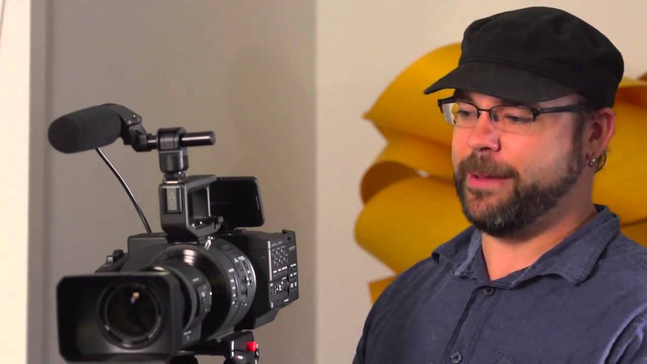 FS700