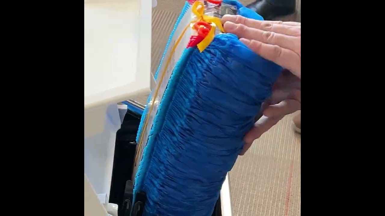 Short Demo Shoe Cover Magic