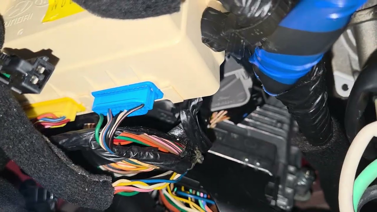 Hyundai Veloster 2012 NO Turbo | Alternador, TCM y Caja de Fusibles – Cómo lo Diagnostiqué y Reparé