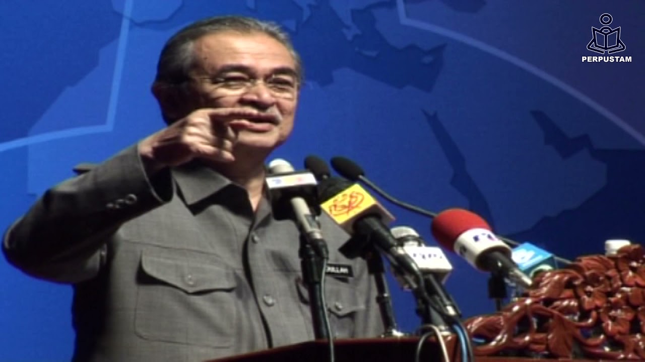 Sekalung Budi YABhg.  Tun Datuk Seri Utama Abdullah bin Ahmad Badawi