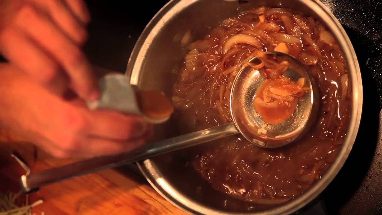 Løksuppe blir supergodt på denne måten