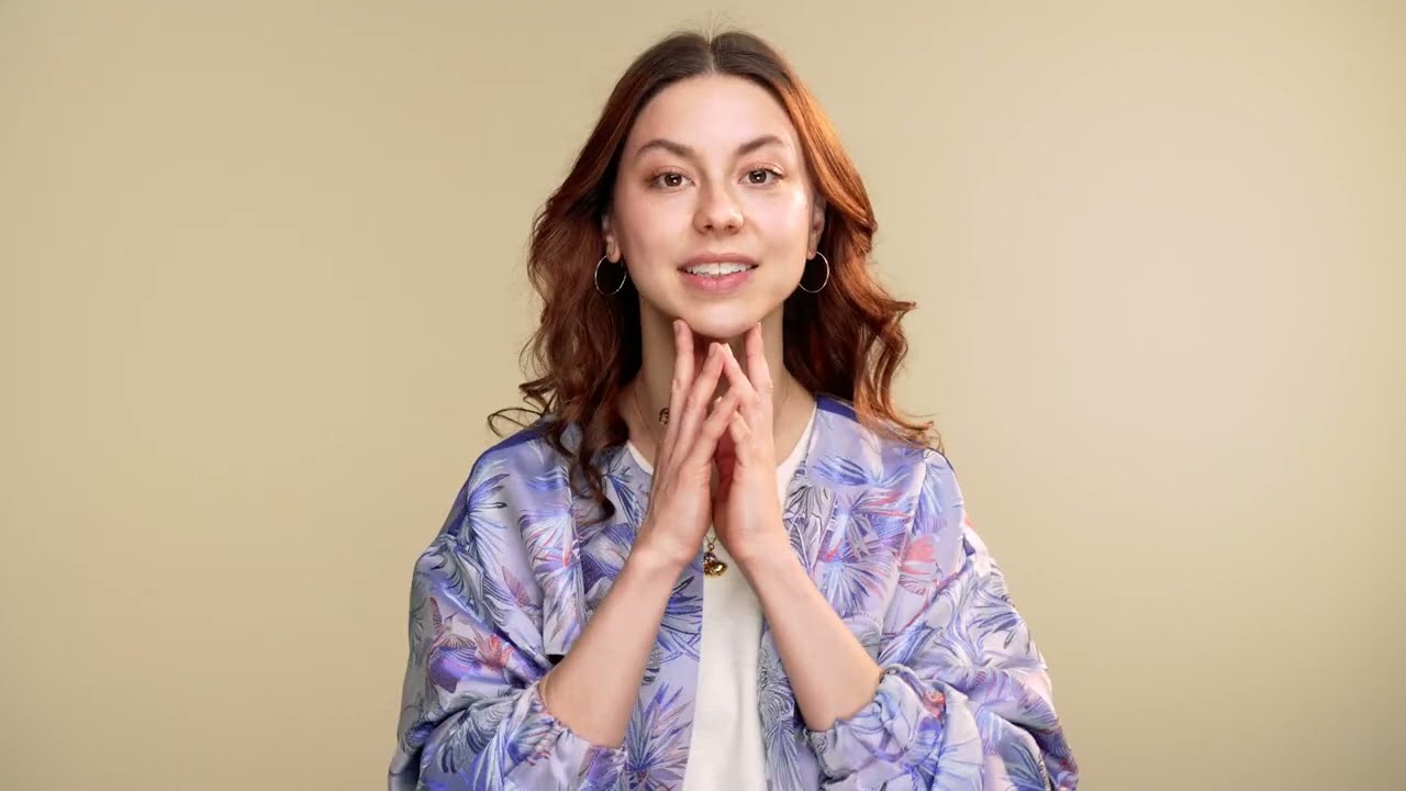 Döbrösi Laura: Arcjóga 2. rész | Marie Claire Hungary