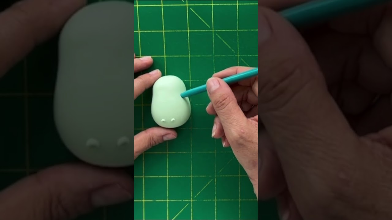 🦖How to make this cute fondant DINOSAUR, balloon & leaves 👉🏻  