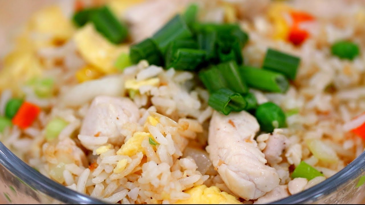 CHICKEN FRIED RICE!