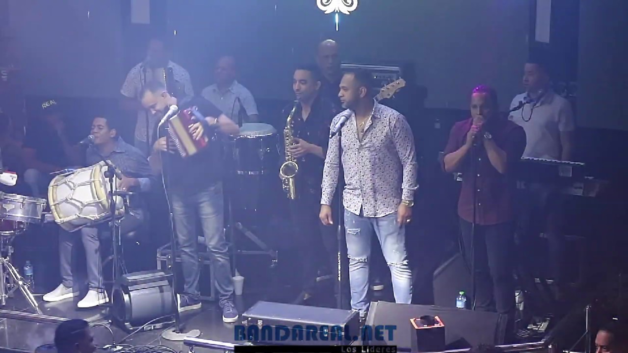 Banda Real - La Mamila (En Vivo) (Cantando Cristian La Voz)