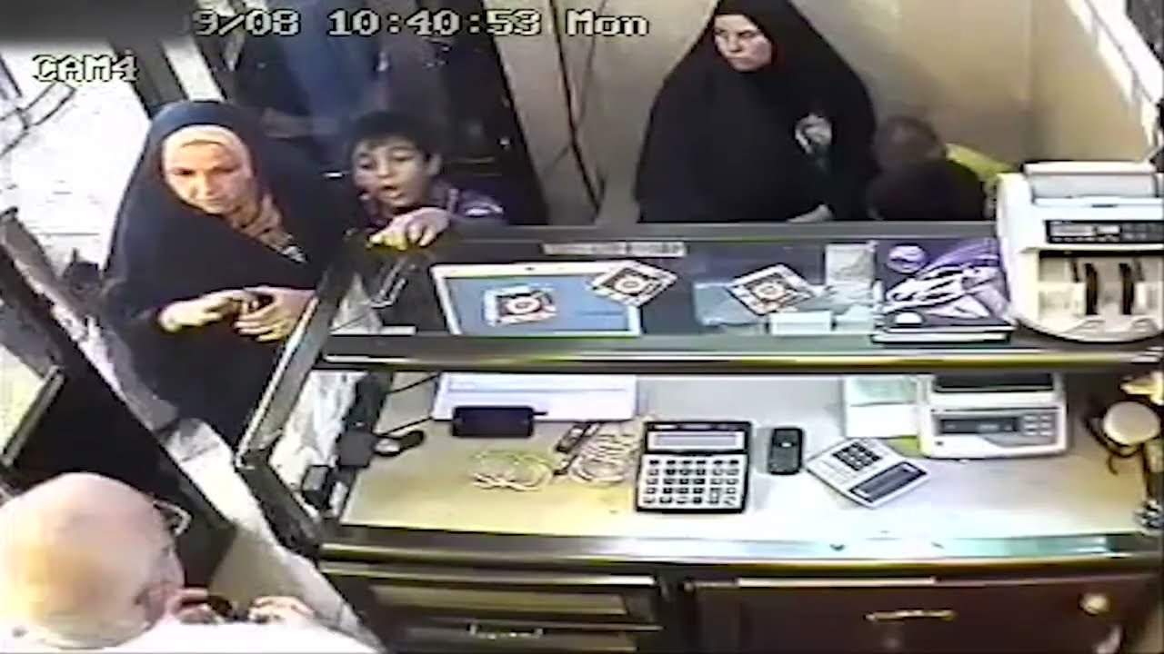البنت الحرامية سرقت الابتوب بأصيع طريقة 
