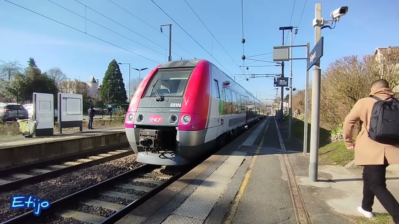 Spot en gare de Trilport