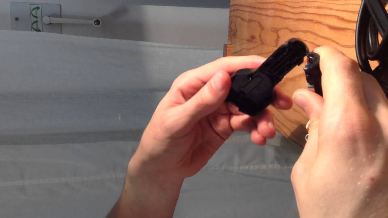Garmin GTM 36 GPS Car Charger Disassembly