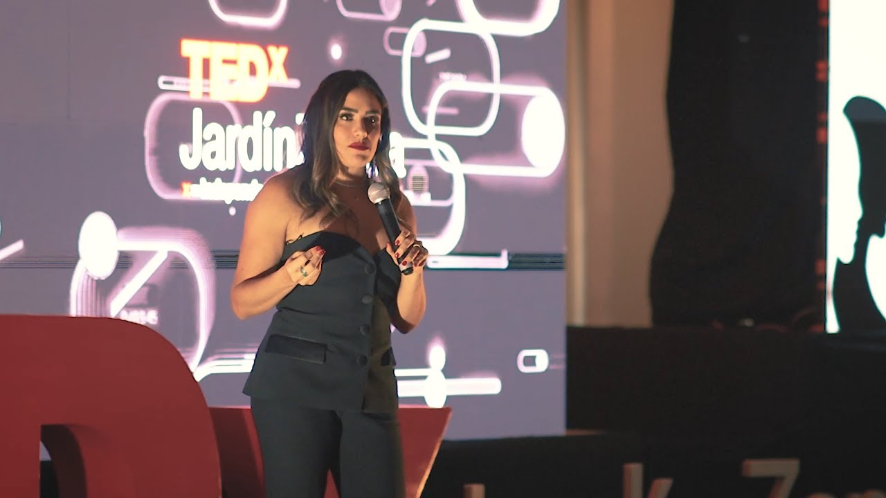 ¿Cuánto puede cambiar tu vida encontrando una causa? | ALESSANDRA ROJO DE LA VEGA | TEDxJardínZenea