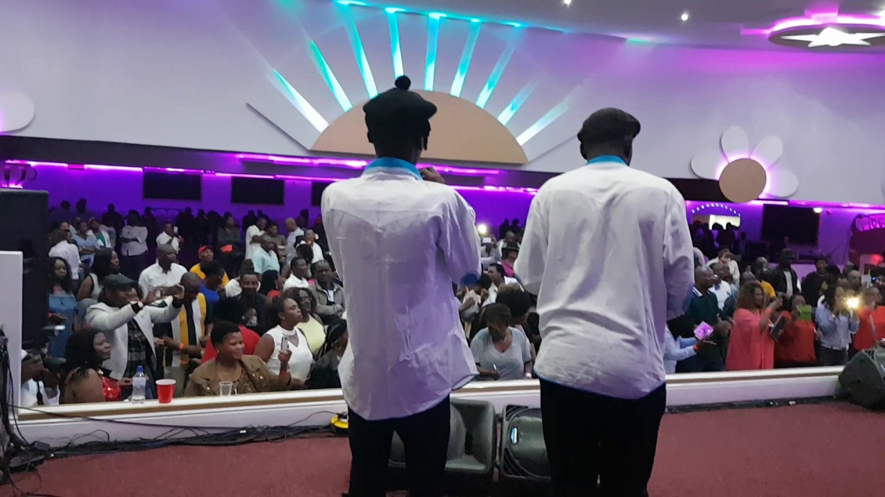 Soul brothers live in UK
