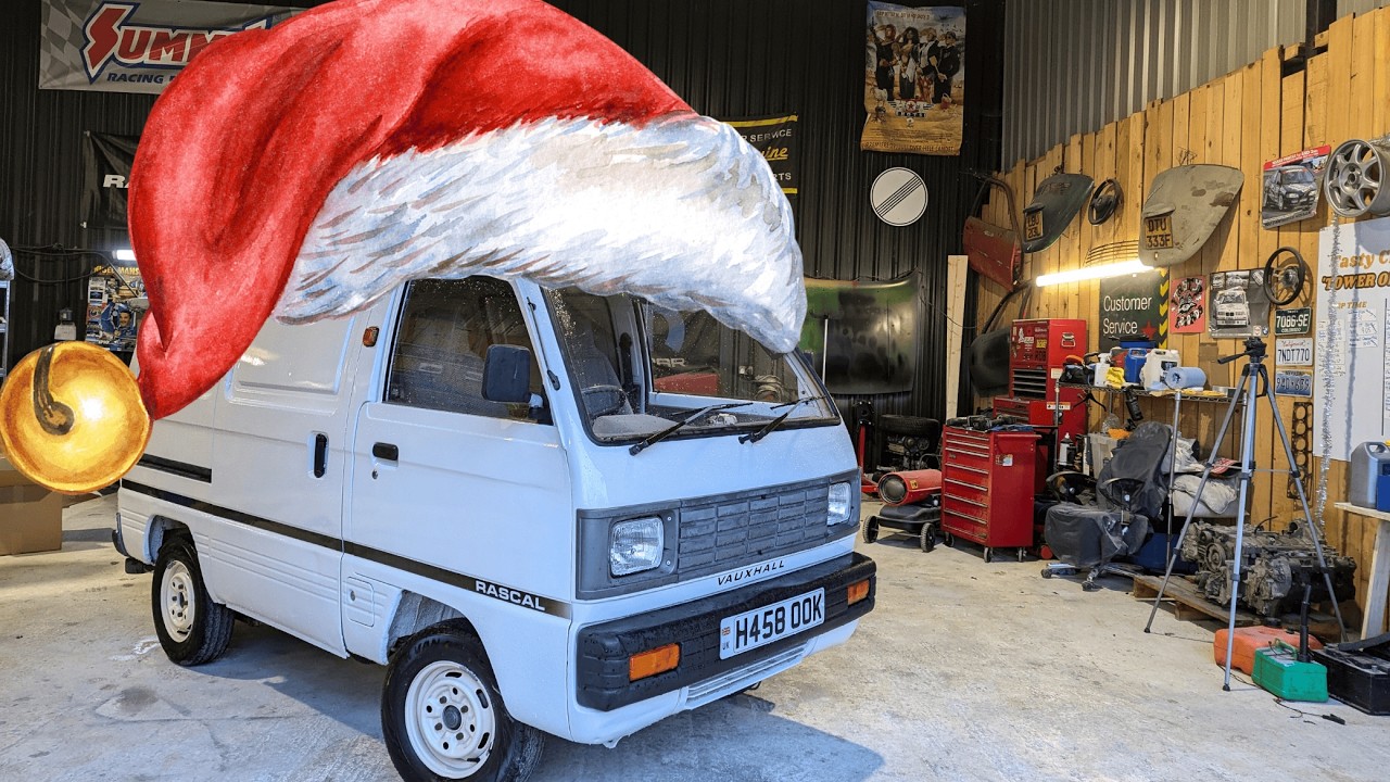 The Rascal Van Gets Painted And Turned Into SANTAS SLEIGH, Tasty Classics Christmas Special !