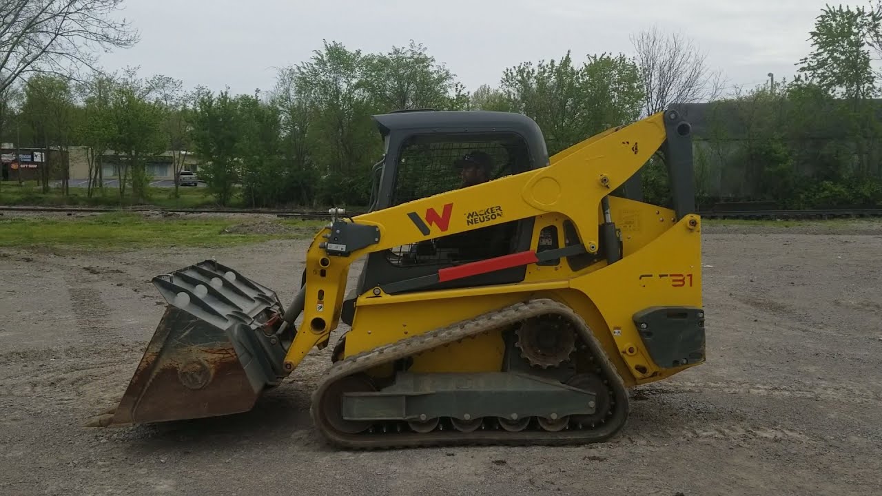 Pre-service test drive of 74 HP 2018 Wacker Neuson Track Skid Steer in TN. 418 Hours.