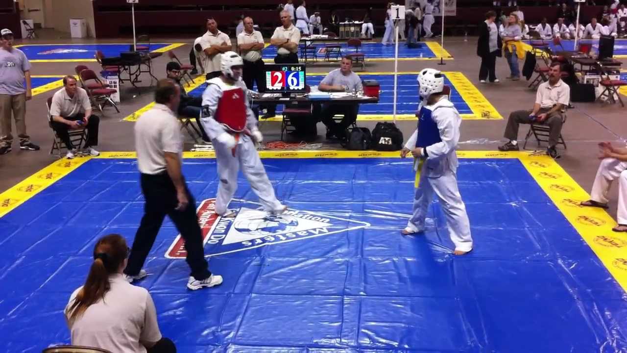 Ft. Worth Internationals Yellow Belt Sparring Pt. 2/2 (Baylor TKD 2011)