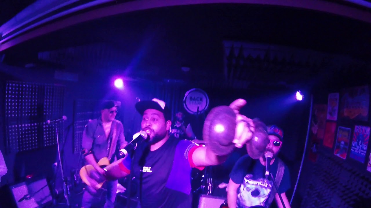 Bienvenue a casa - HOBA HOBA SPIRIT [live from backstage 2019]