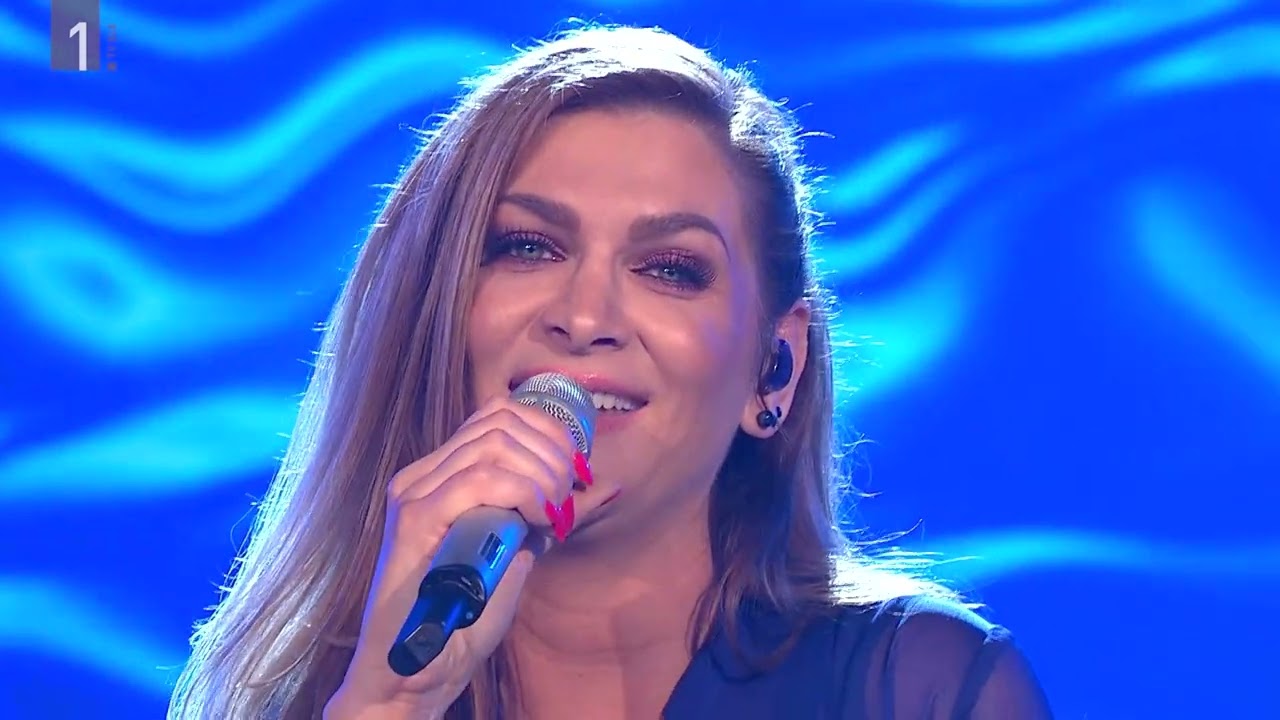 Manca Špik in Kvatropirci - Pesem (V petek zvečer)