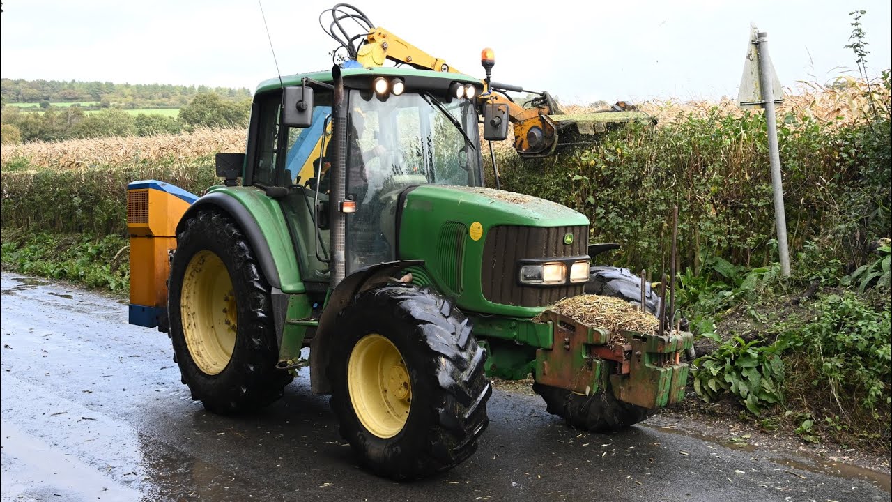 Hedge Cutting with John Deere 6320 & Bomford Trimmer - Hedge Cutting 2023
