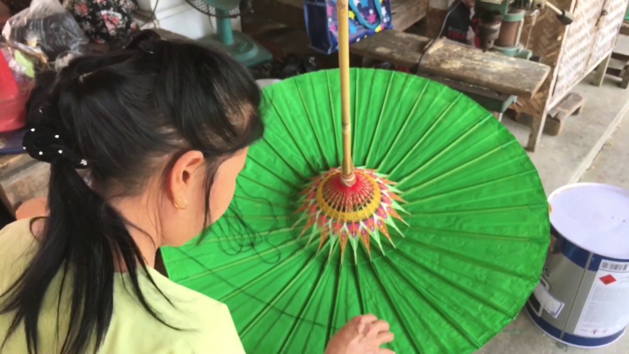 The origin of the umbrella tradition in Thailand