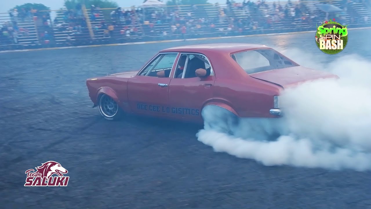 Team Omunye spinning 1JZ Ford Cortina in Kuruman