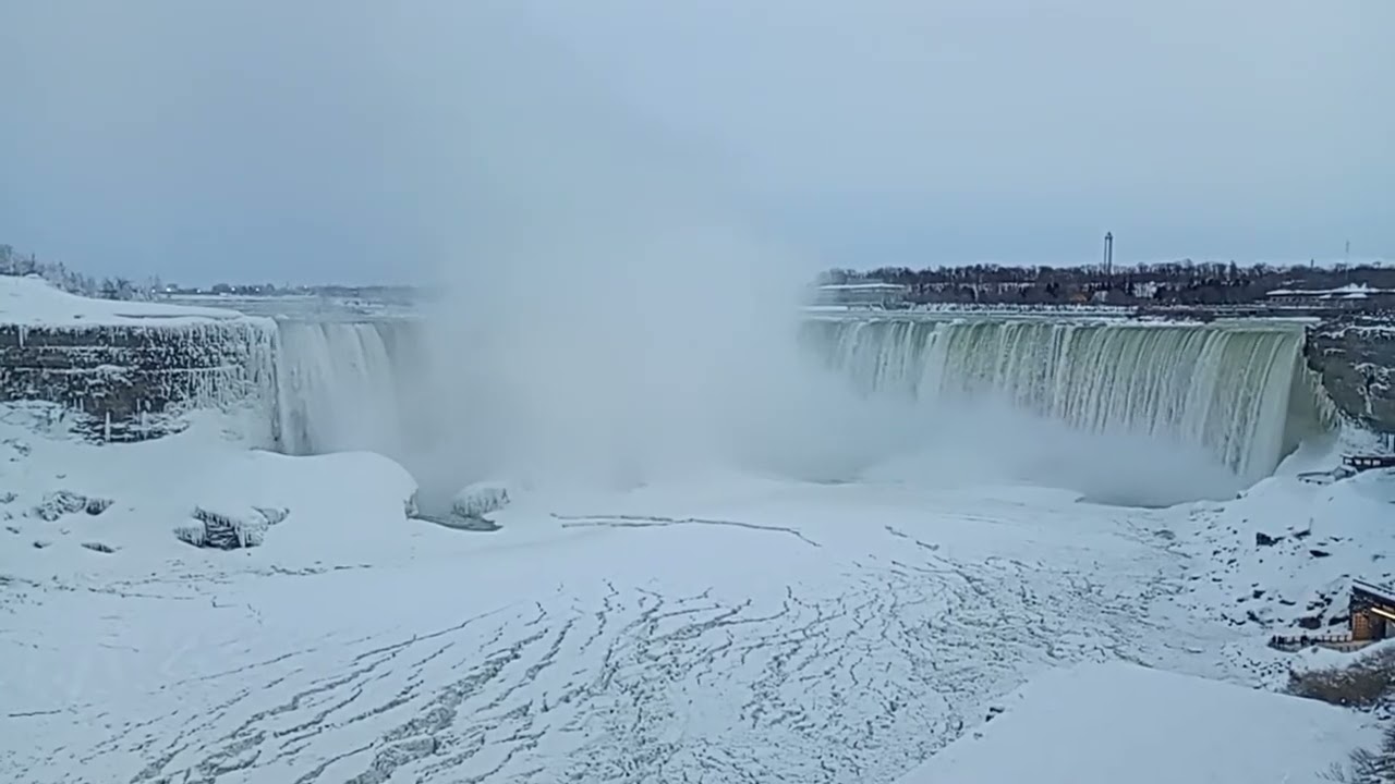 Highlight 1:02:33 - 1:07:33 from Niagara Falls live at the Falls 24 January 2026