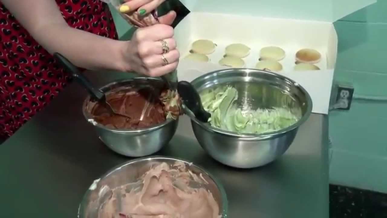 Camouflage Icing