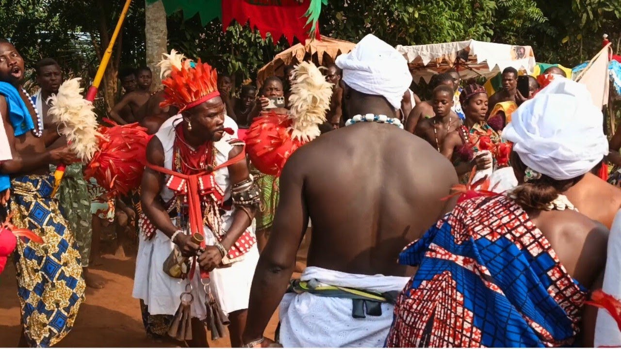 Cérémonie de Vodou ATINA au Togo, c'est Pas Amusement