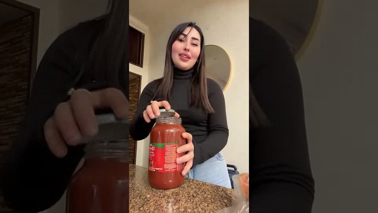 عمار جايب عسل معو من دبي 😂🤦‍♂️
