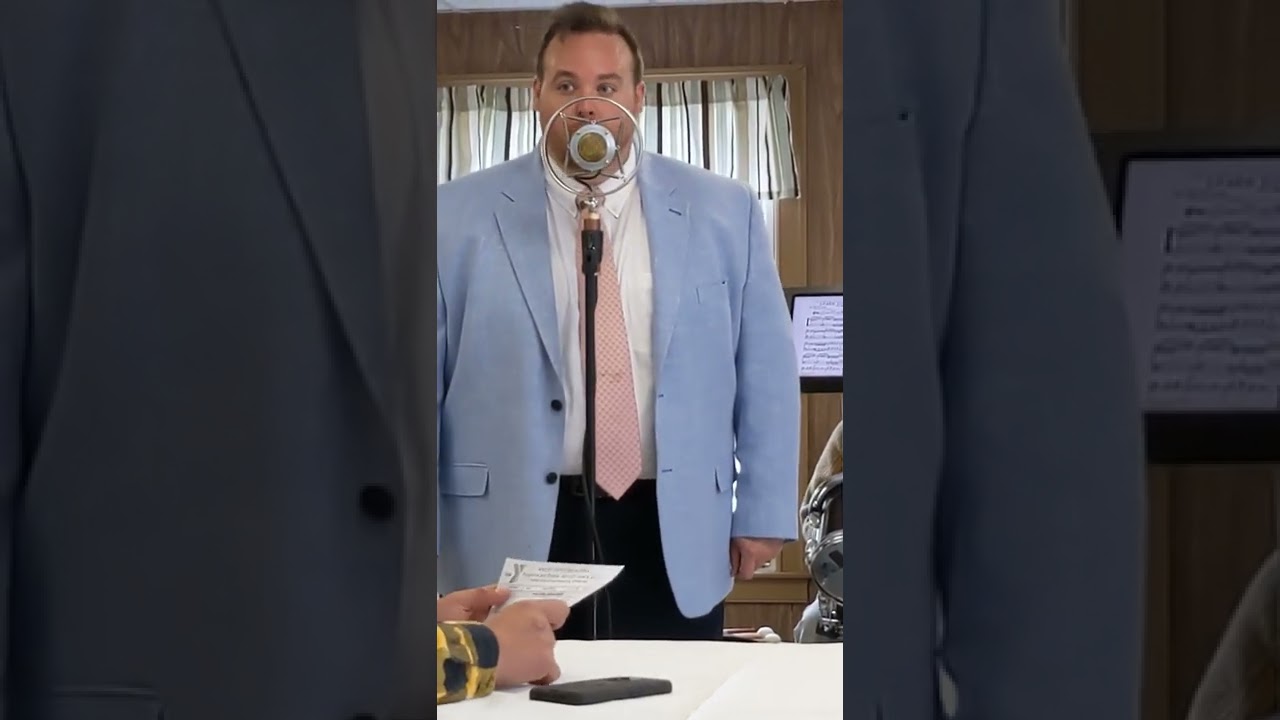 Matt Arnold sings Learn to Croon by Bing Crosby.