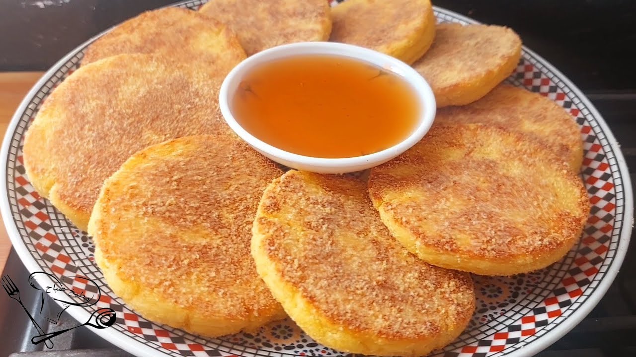 ب3 كؤوس سميد فقط بدون حليب بالماء فقط حضري أروع وأهش حريشات صغار فالمقلاة 👌