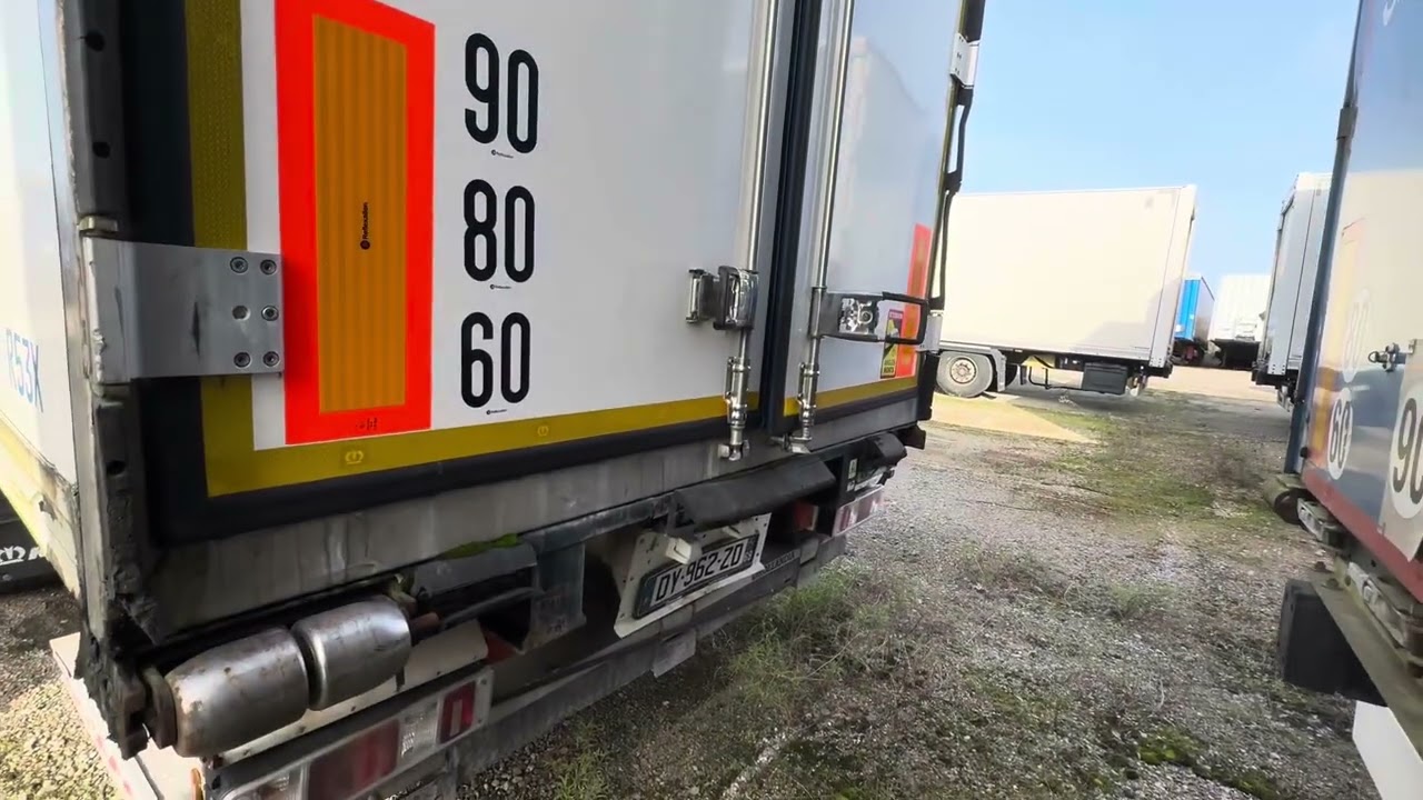 KRONE COOL LINER YEAR 2016 LYON , FRANCE