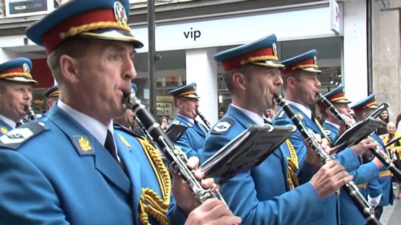 Promenadni defile orkestra Garde Vojske Srbije
