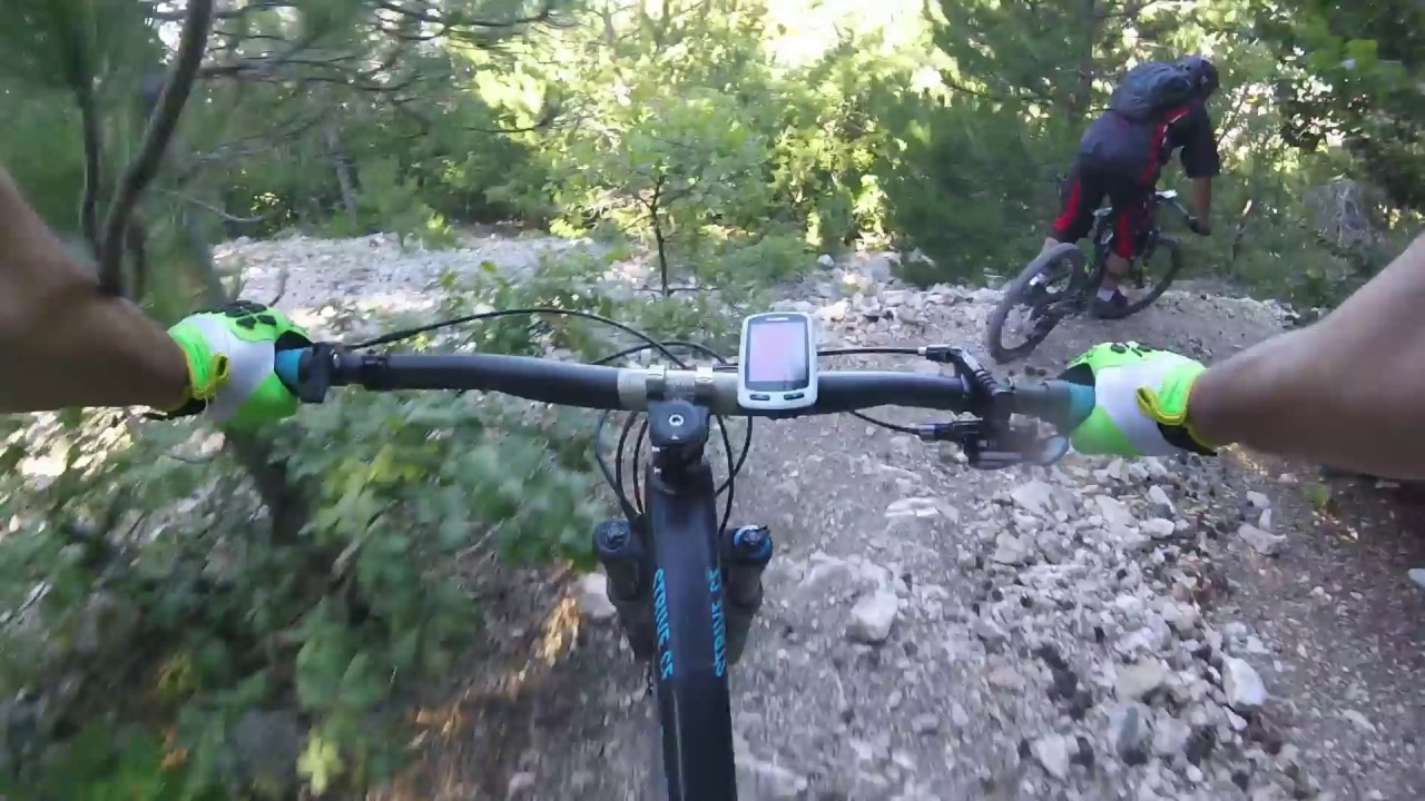 VTT enduro descente du mont ventoux par le bike park piste verte
