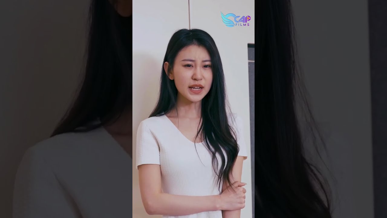 Tổng Tài vô tình nhìn thấy vợ cũ dẫn theo 1 đứa trẻ giống mình y đúc. Cậu nhóc là con của tôi sao?