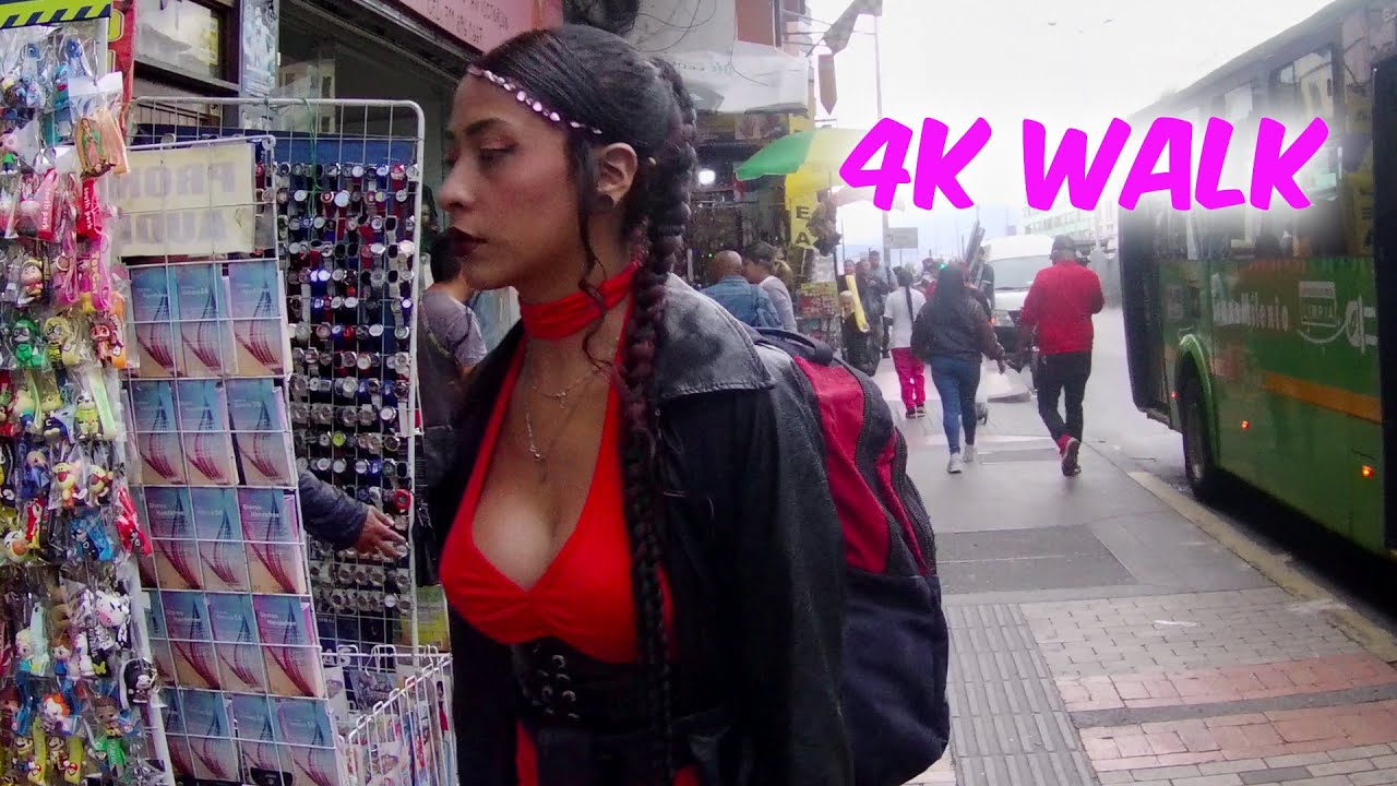 EL CENTRO, BOGOTÁ, COLOMBIA (DANGEROUS STREET MARKET!) | 🇨🇴  4K WALKING TOUR
