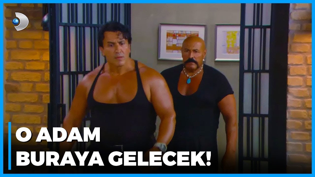 Çaycı Hüseyin, İsmail Bey'i Kurtardı | Çocuklar Duymasın 4.Bölüm