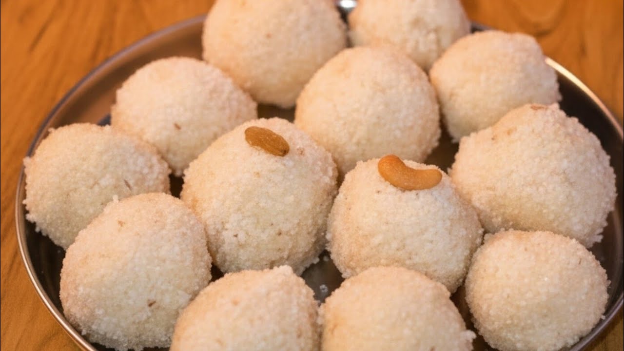 Perfect Rava Laddu Recipe | నోరూరించే రవ్వ లడ్డూ | Sooji Laddu in Telugu
