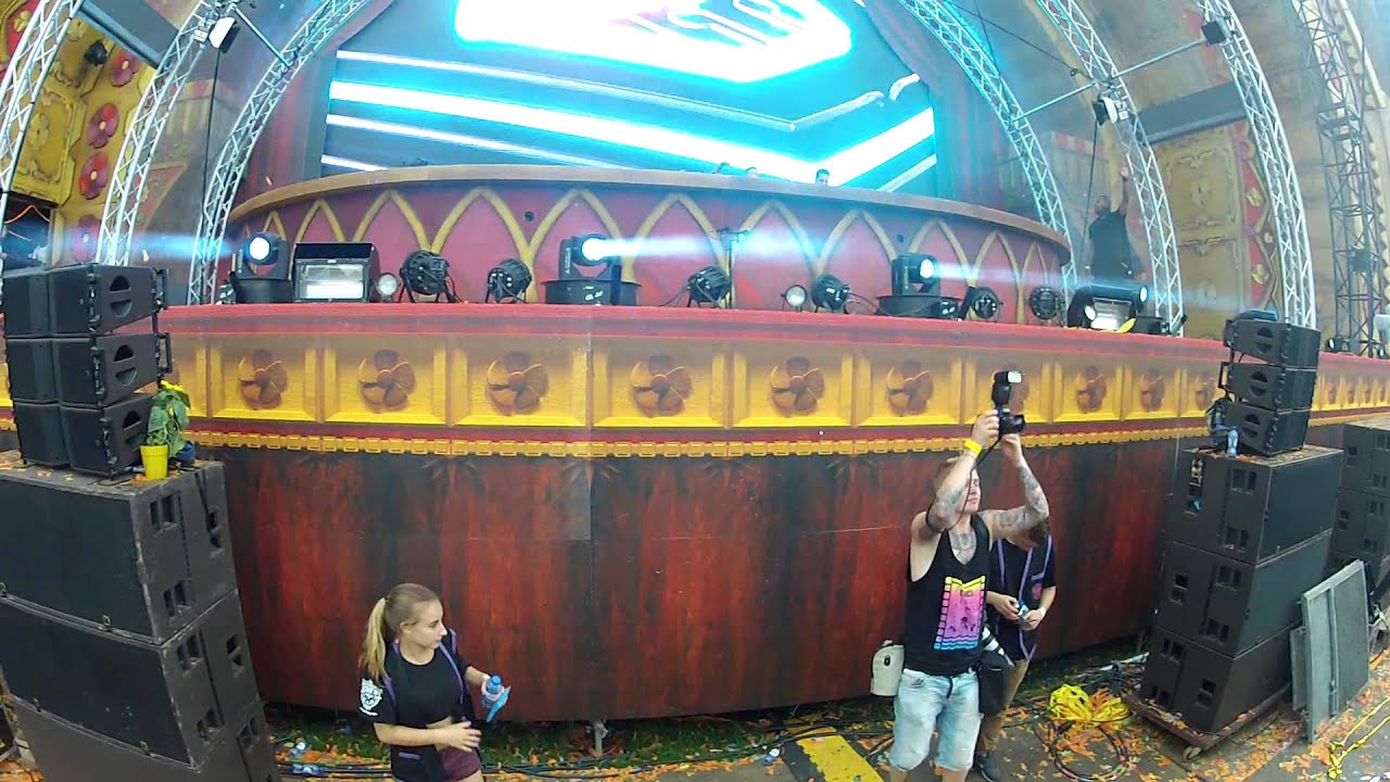 Blasterjaxx - Destination Calabria (Live @ Tomorrowland 2014)