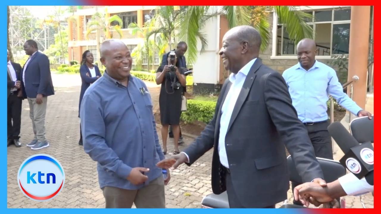 Standard Media CEO Chaacha Mwita meets Vihiga Governor Ottichilo, for better public communication