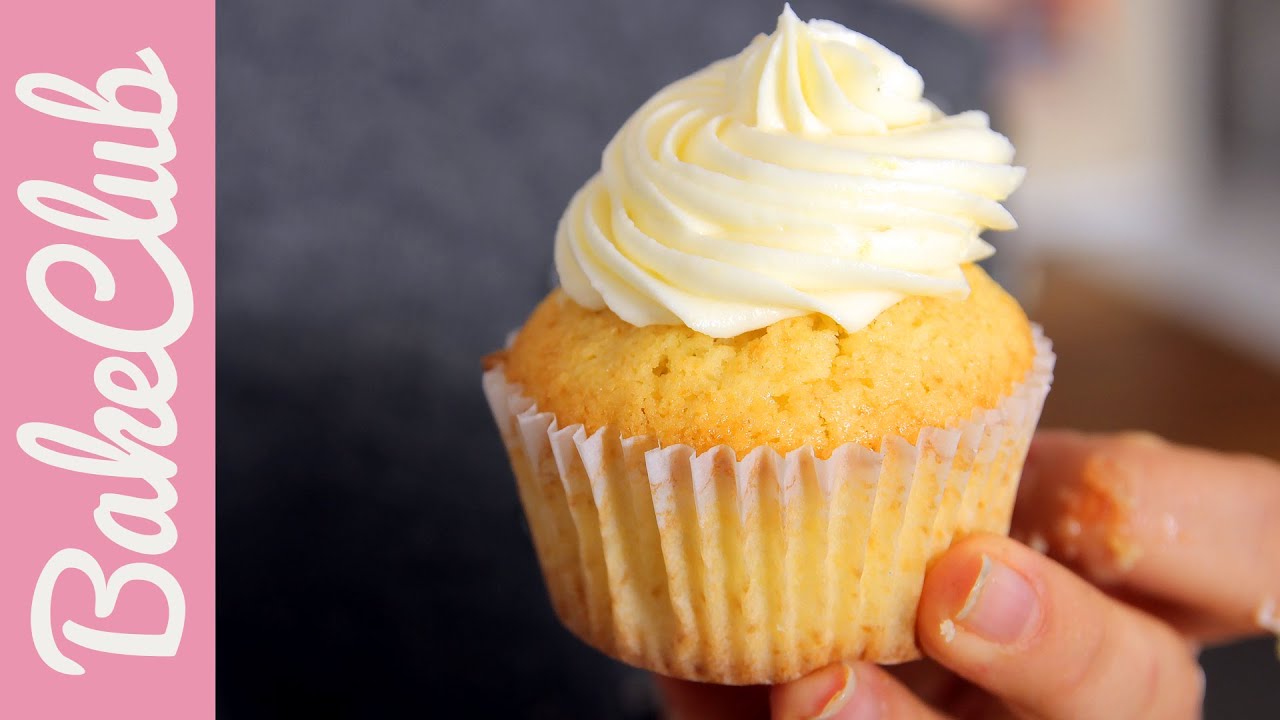 Zitronen-Cupcakes mit Erdbeerfüllung | BakeClub