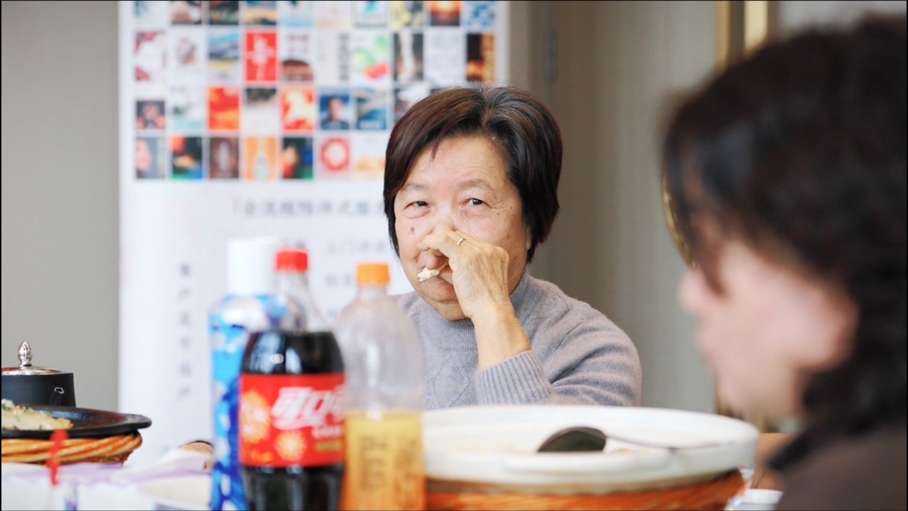 把80年的时光装进书里，我们帮外婆“留住”了岁月。