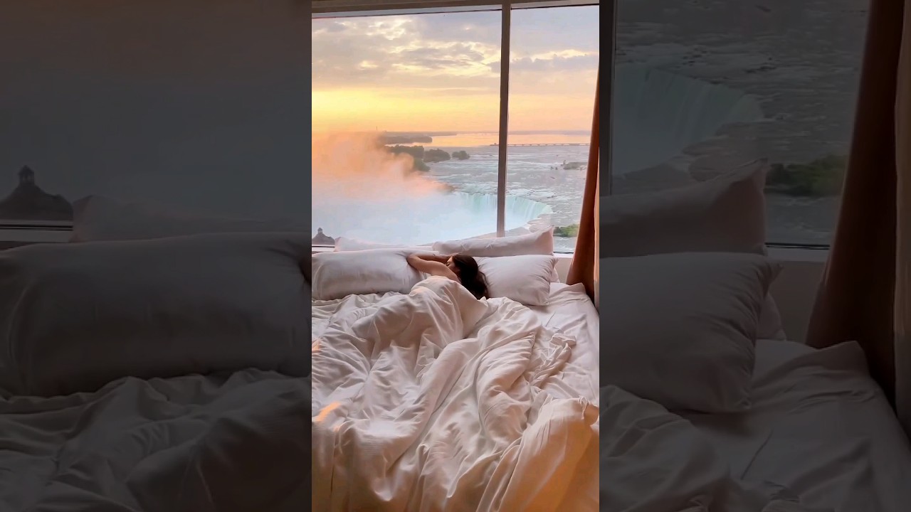 Luxury Niagara Falls Getaway | Hotel Room Tour
