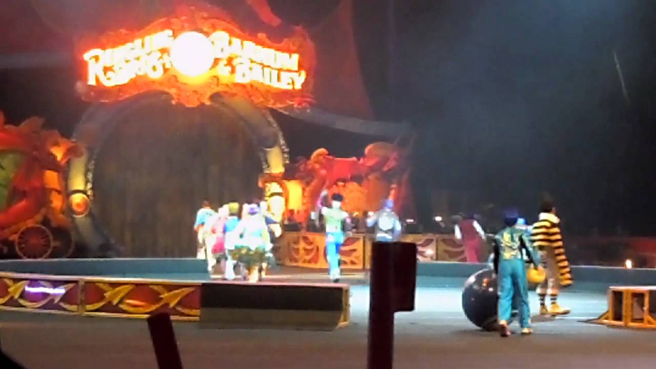 Ringling Bros. and Barnum & Bailey Presents Dragons: Opening